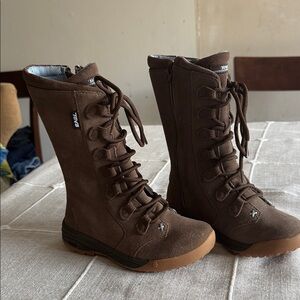 Teva Vero WP Brown Suede Waterproof Winter Kids Boots